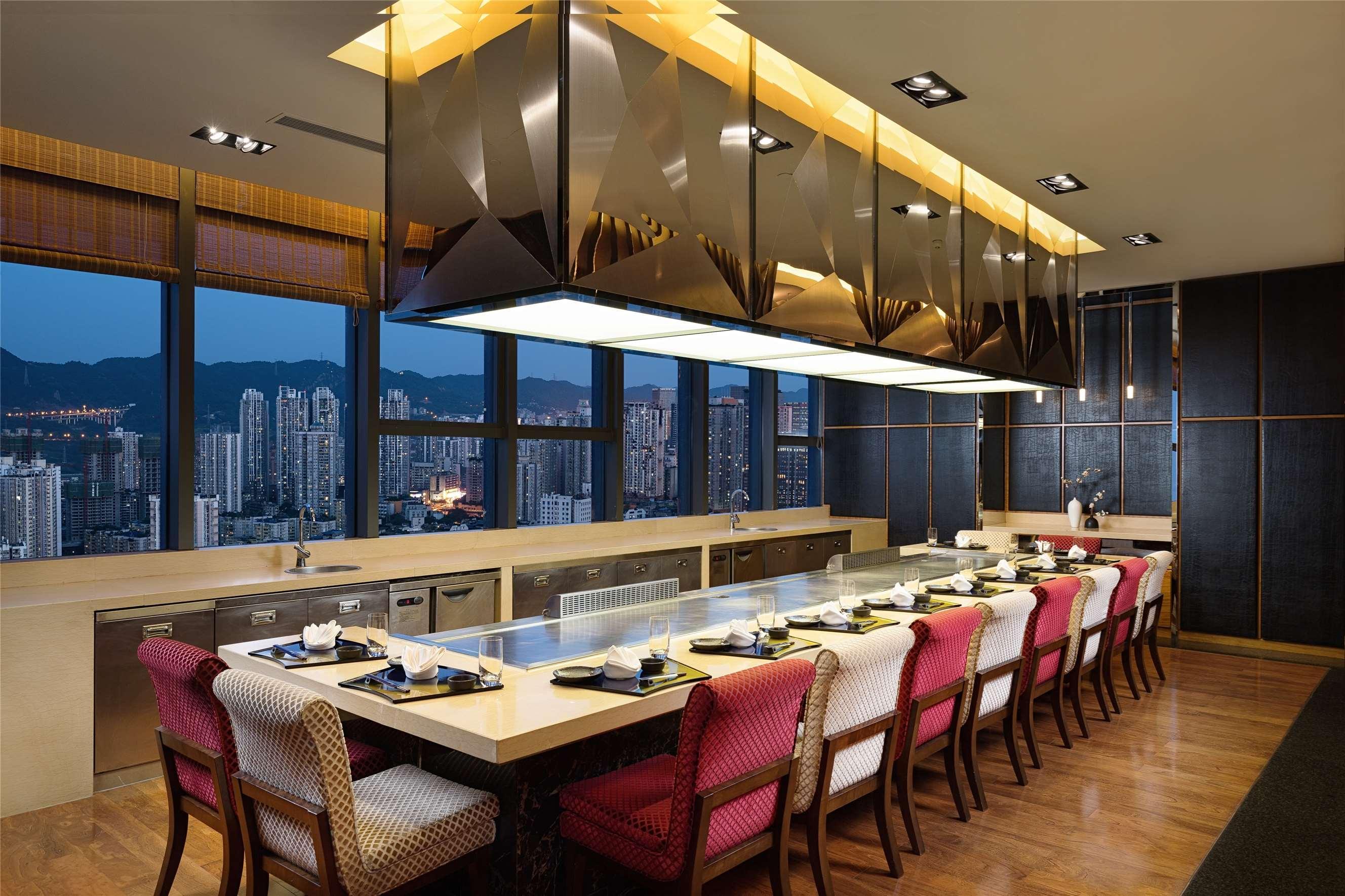 Radisson Blu Plaza Chongqing - Free 2 Bottle Of Local Beer Per Room During Stay Exterior foto